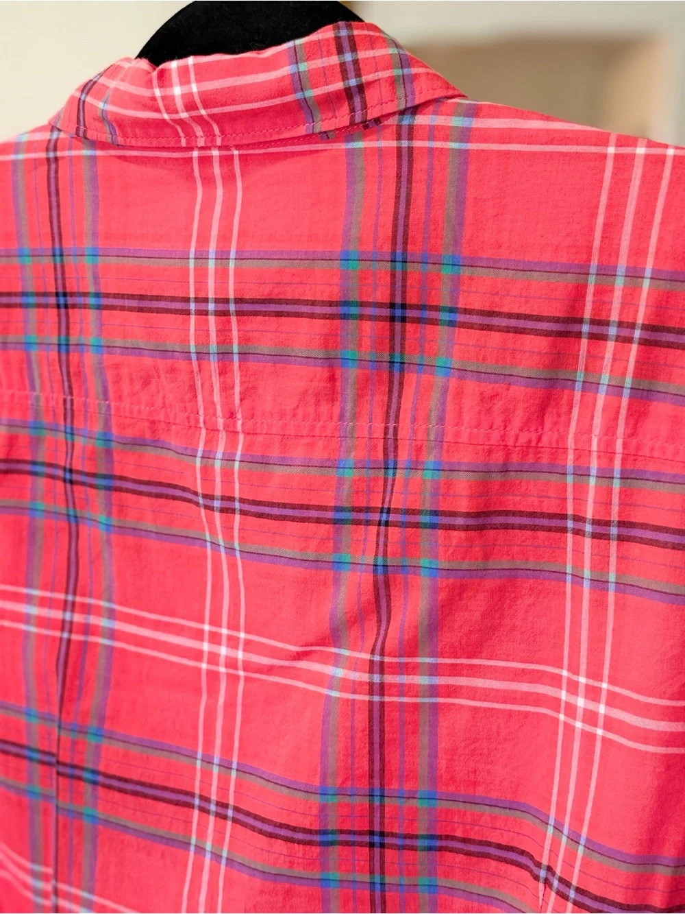 J. Crew Women’s Perfect Fit Red and Blue Plaid Button-Down Shirt Size XL